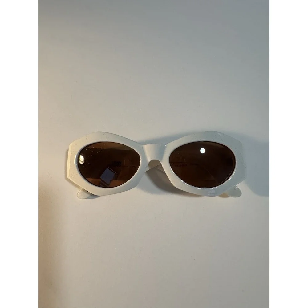 Vintage Versace Sunglasses MOD 422/E COL 85 White Made In Italy